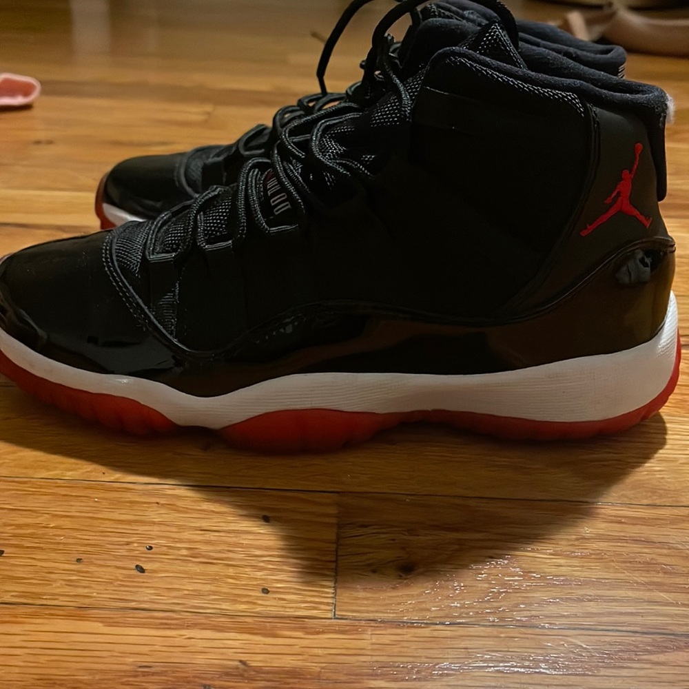 Air Jordan 11